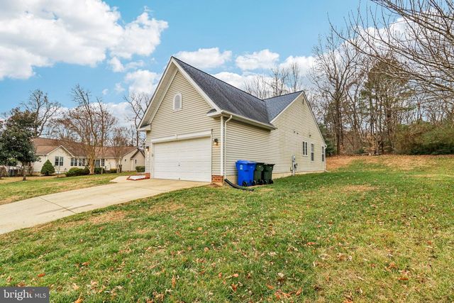 13 POCAHONTAS CT, La Plata, MD 20646