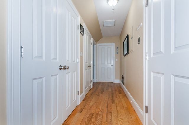 81 Ash Street 3-2, Waltham, MA 02453
