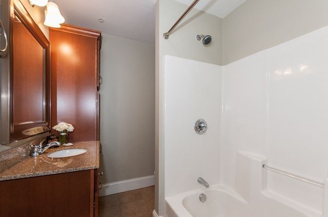 81 Ash Street 3-2, Waltham, MA 02453