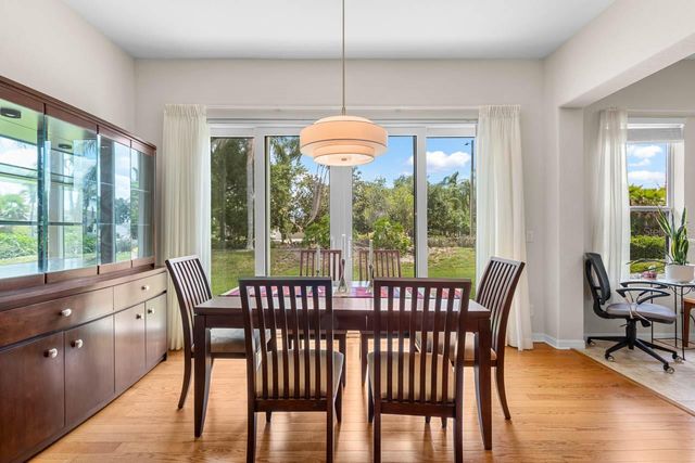 2128 SIFIELD GREENS WAY 13, Sun City Center, FL 33573