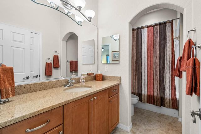 2128 SIFIELD GREENS WAY 13, Sun City Center, FL 33573