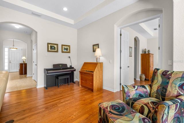 2128 SIFIELD GREENS WAY 13, Sun City Center, FL 33573
