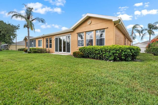 2128 SIFIELD GREENS WAY 13, Sun City Center, FL 33573
