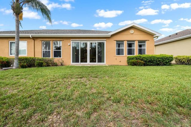 2128 SIFIELD GREENS WAY 13, Sun City Center, FL 33573