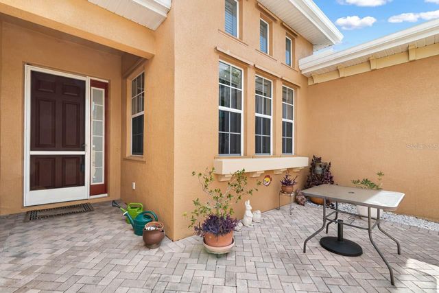2128 SIFIELD GREENS WAY 13, Sun City Center, FL 33573