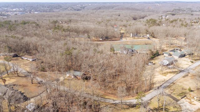 705 HURRICANE HILL DR, Waynesboro, TN 38485