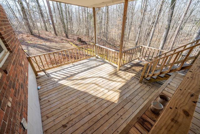 705 HURRICANE HILL DR, Waynesboro, TN 38485