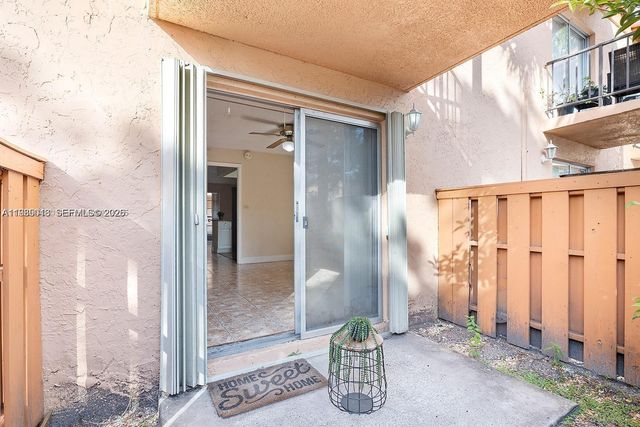 7241 Miami Lakes Dr D9, Miami Lakes, FL 33014