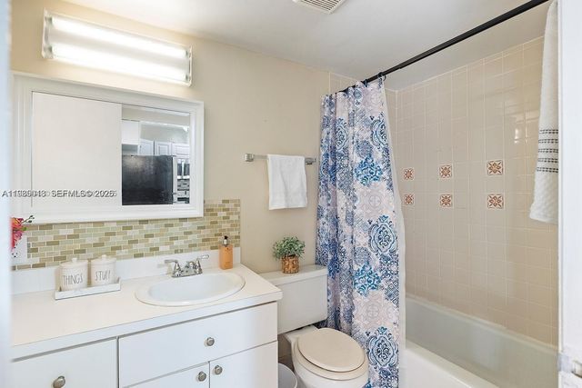 7241 Miami Lakes Dr D9, Miami Lakes, FL 33014