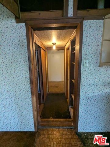 702 Vesta Street, Inglewood, CA 90302