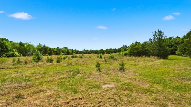 3630 W Trimble Rd, Milton, TN 37118