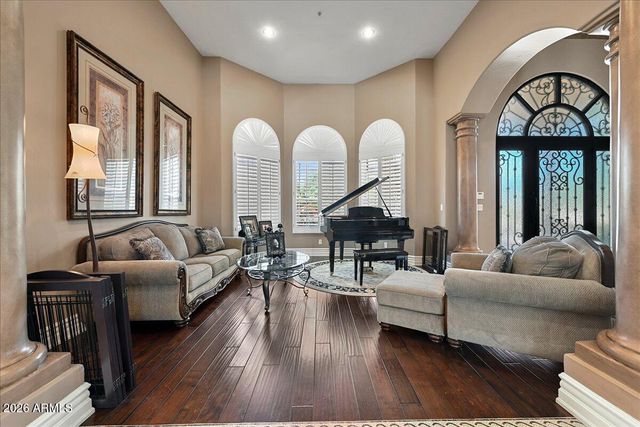 8669 E DAVENPORT Drive, Scottsdale, AZ 85260