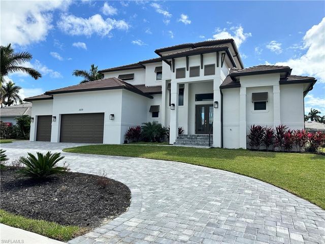 654 Bamboo CT, Marco Island, FL 34145