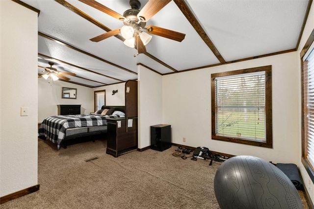 107 Lakewood Circle, Somerville, TX 77879