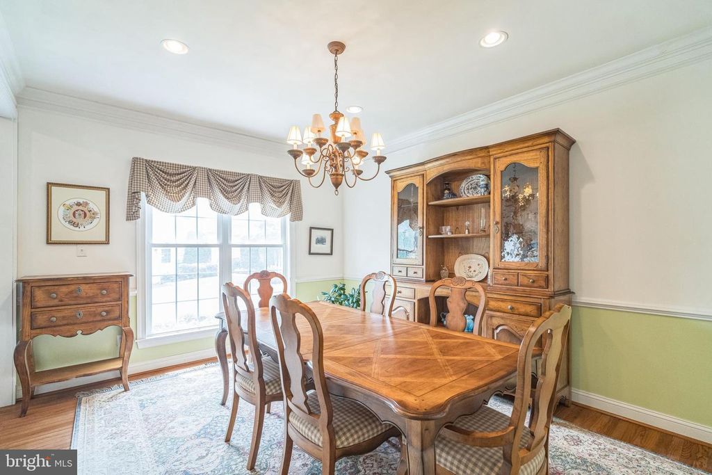 201 BIRKDALE DR, Blue Bell, PA 19422