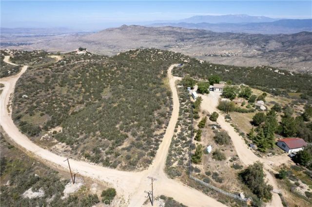 1 Oak Drive, Hemet, CA 92544
