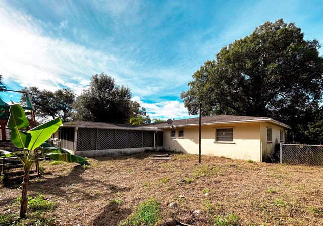 2510 Newport Drive, Fort Pierce, FL 34982