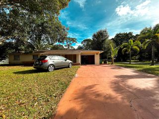 2510 Newport Drive, Fort Pierce, FL 34982