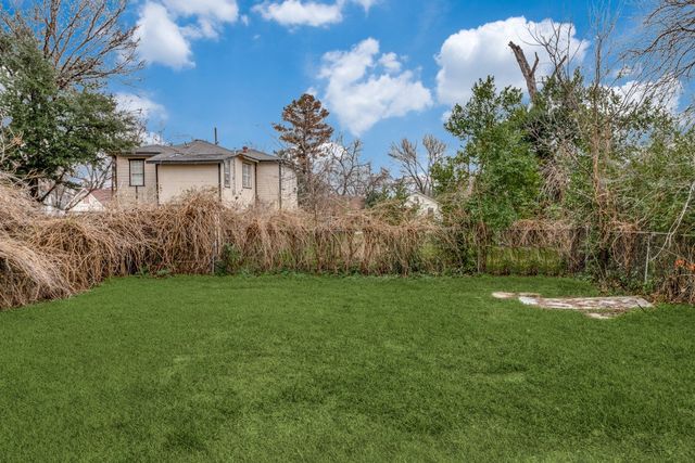 2314 Dathe Street, Dallas, TX 75215