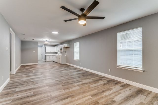 2314 Dathe Street, Dallas, TX 75215