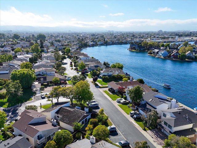 1251 Corsica Lane, Foster City, CA 94404