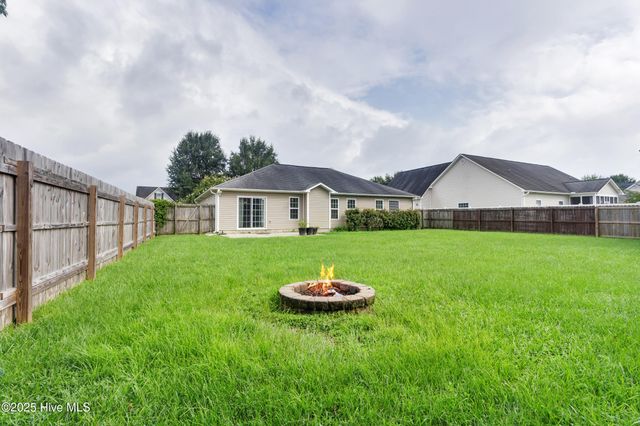2804 Walter Drive, New Bern, NC 28562