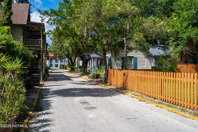 118 KINGS FERRY Way, St. Augustine, FL 32084