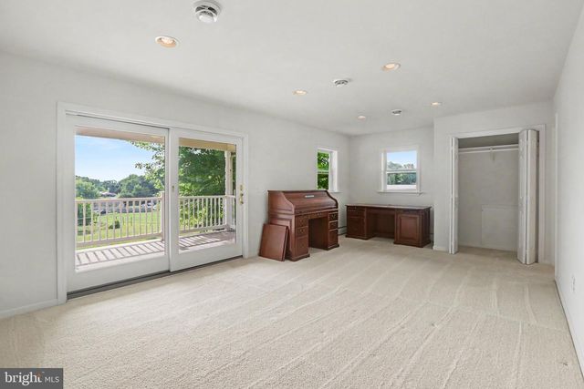 142 EISENHOWER RD, Palmyra, PA 17078