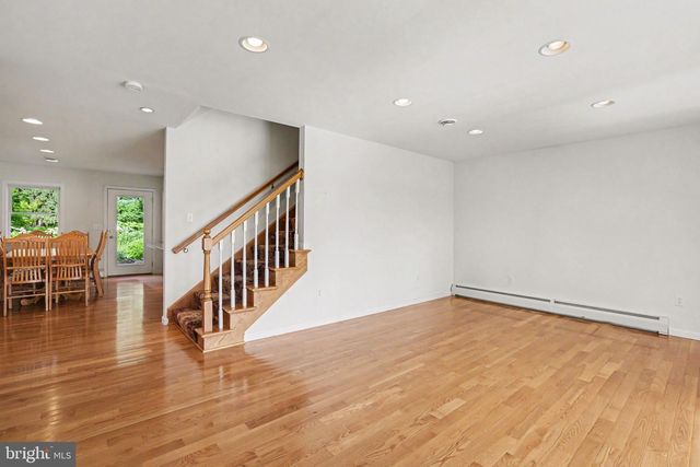 142 EISENHOWER RD, Palmyra, PA 17078
