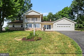 142 EISENHOWER RD, Palmyra, PA 17078