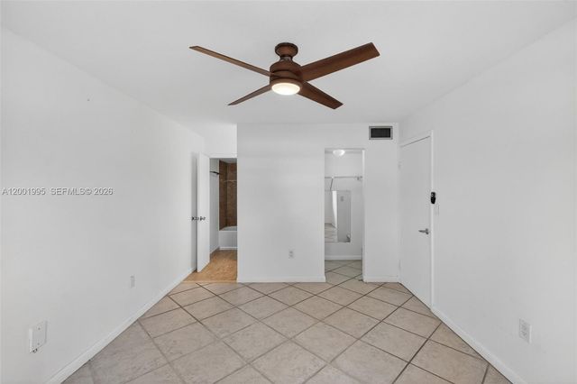 1250 Lincoln Rd 404, Miami Beach, FL 33139