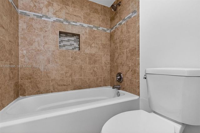 1250 Lincoln Rd 404, Miami Beach, FL 33139