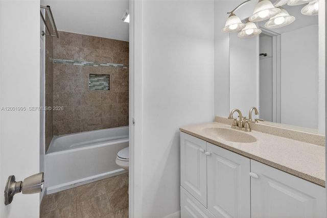 1250 Lincoln Rd 404, Miami Beach, FL 33139