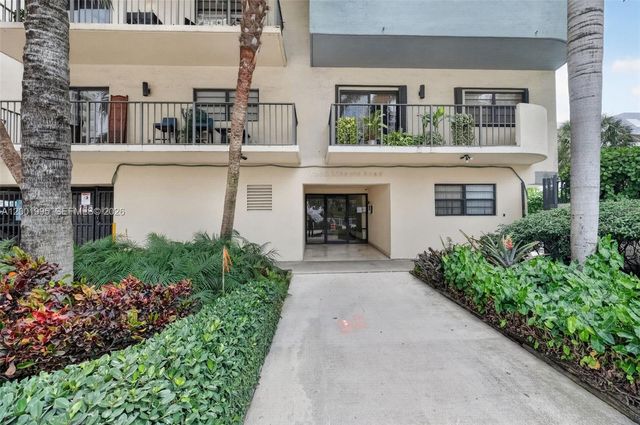 1250 Lincoln Rd 404, Miami Beach, FL 33139