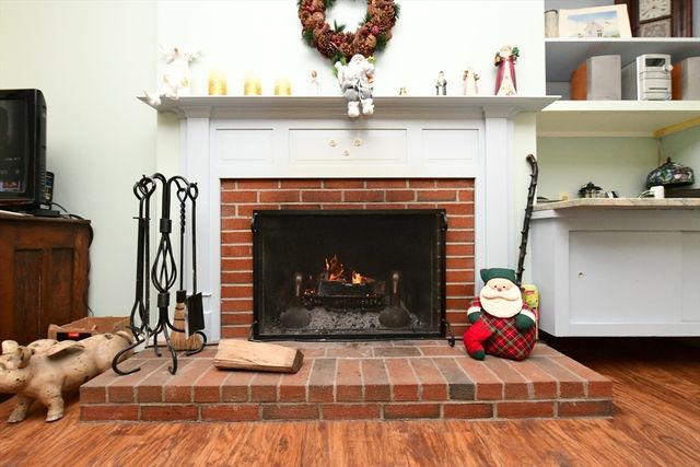 40 Woodrise Road 40, Falmouth, MA 02540