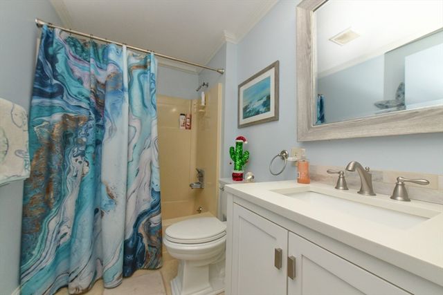 40 Woodrise Road 40, Falmouth, MA 02540