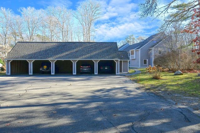 40 Woodrise Road 40, Falmouth, MA 02540