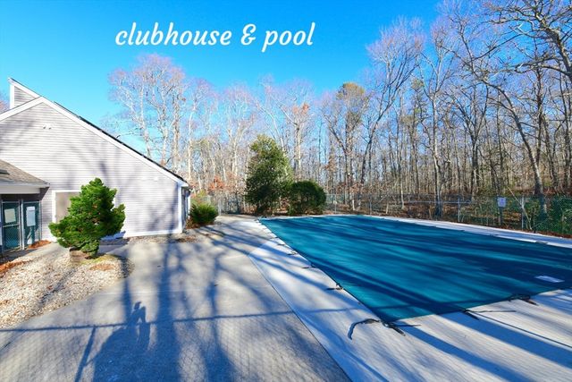 40 Woodrise Road 40, Falmouth, MA 02540