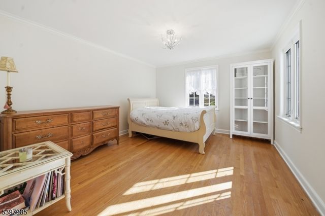 18 Pepperidge Tree Ter, Kinnelon Boro, NJ 07405