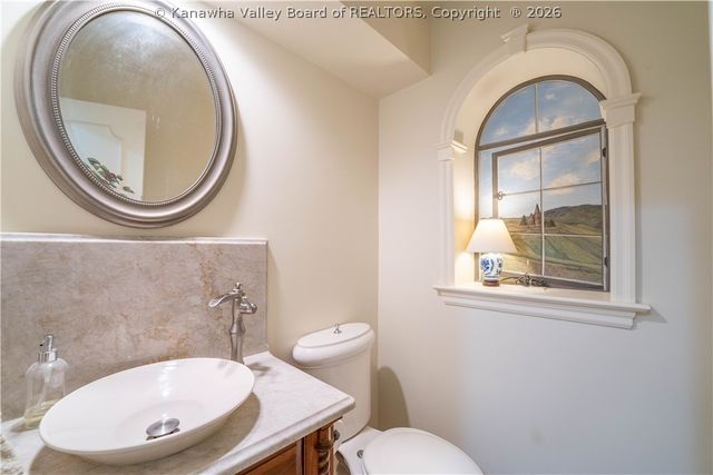 1222 Mount Vernon Road, Charleston, WV 25314