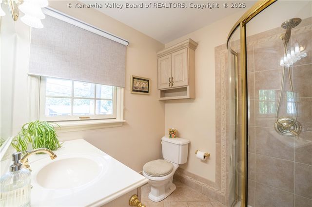 1222 Mount Vernon Road, Charleston, WV 25314
