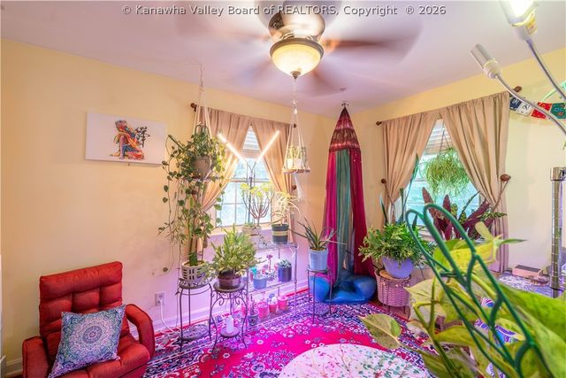 1222 Mount Vernon Road, Charleston, WV 25314