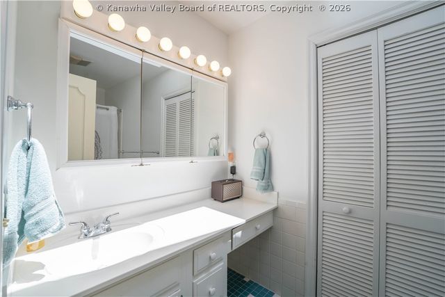 1222 Mount Vernon Road, Charleston, WV 25314