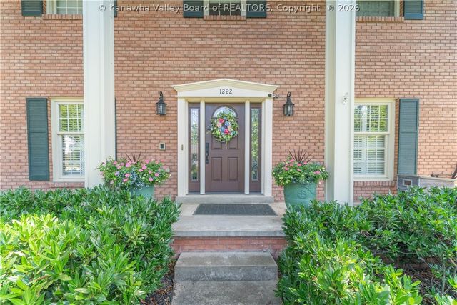1222 Mount Vernon Road, Charleston, WV 25314