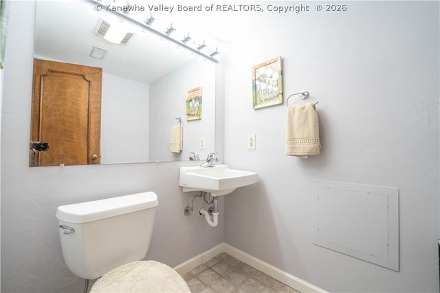 1222 Mount Vernon Road, Charleston, WV 25314