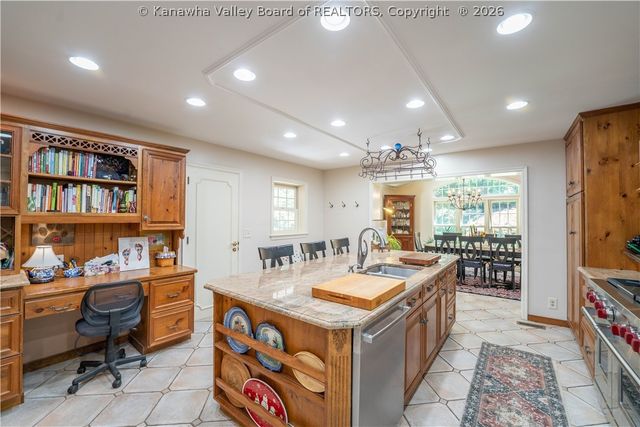 1222 Mount Vernon Road, Charleston, WV 25314