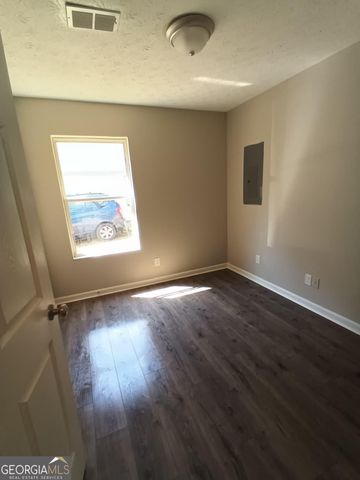 202 Parker Lane, Lagrange, GA 30240