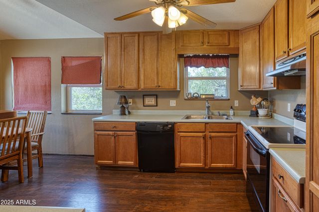 5449 HERD Street, Pinedale, AZ 85934