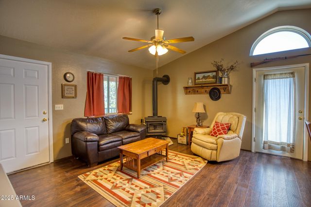 5449 HERD Street, Pinedale, AZ 85934