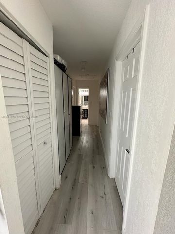 20420 SW 122nd Pl, Miami, FL 33177